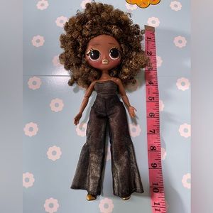 LOL Surprise OMG Royal Bee Fashion Doll